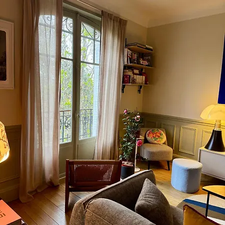 Grand Face Aux Parcs Apartamento *